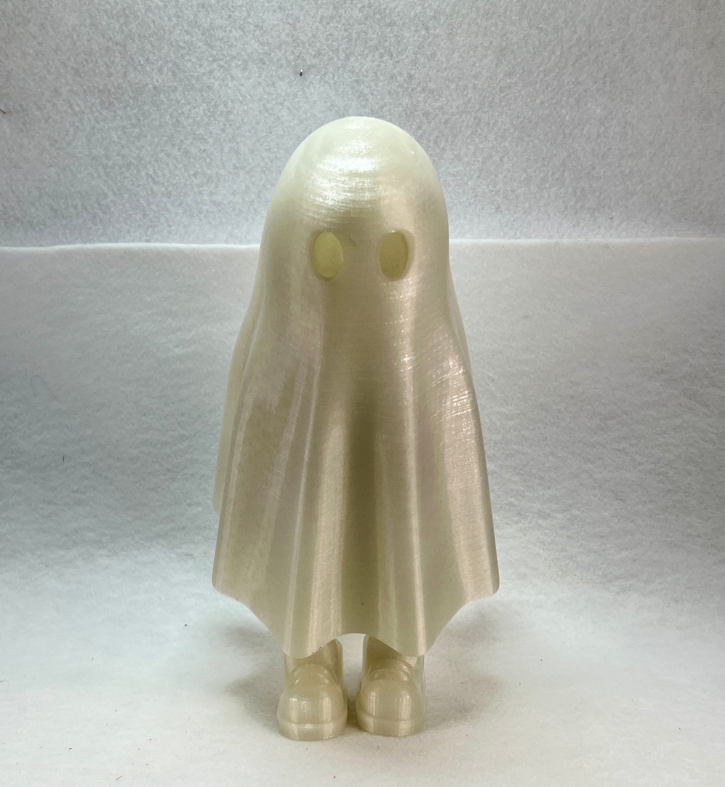 Zou Ghost a Friendly Halloween TicTok Ghost With Hidden Feet Trick or Treat Décor