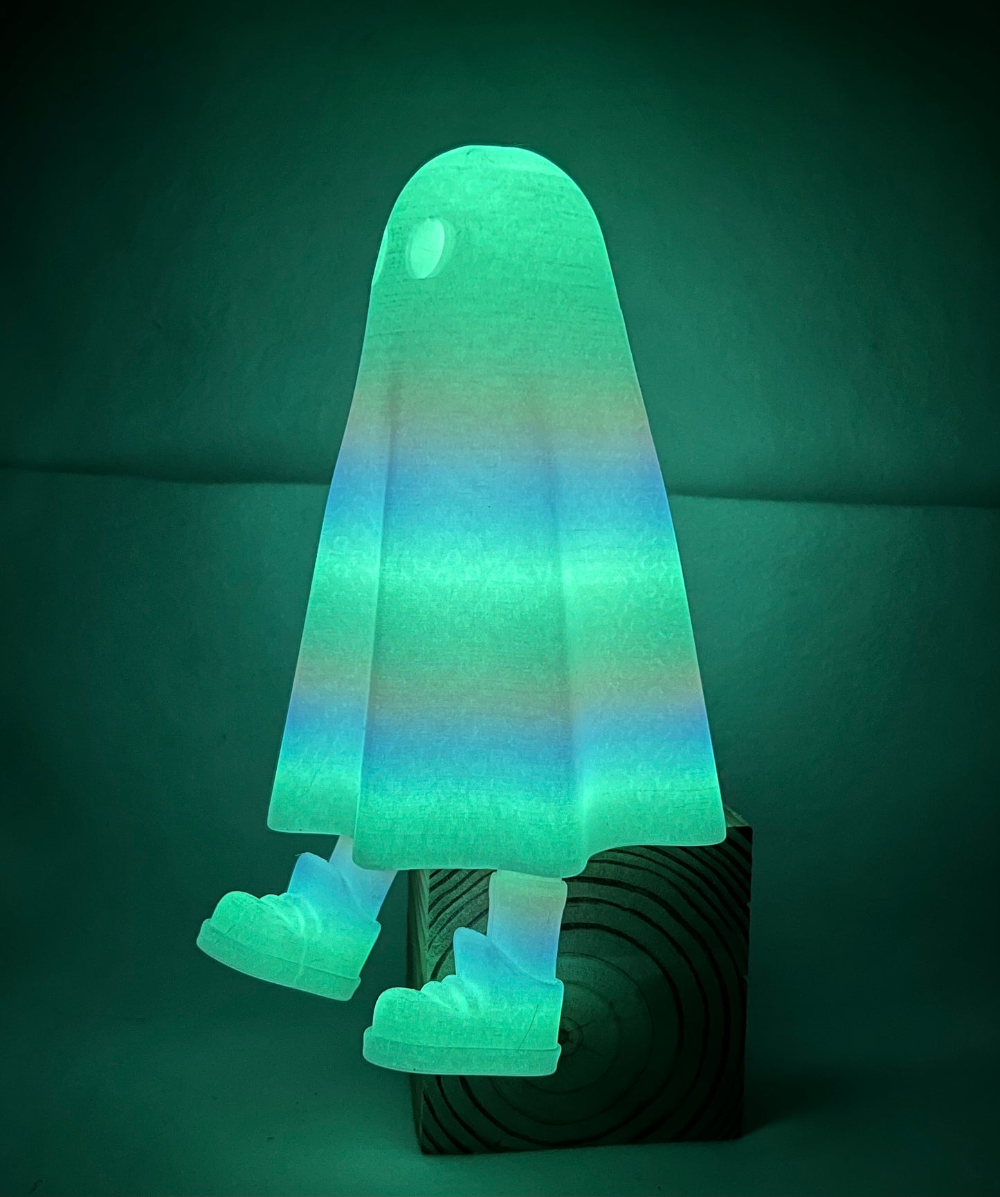 Zou Ghost a Friendly Halloween TicTok Ghost With Hidden Feet Trick or Treat Décor